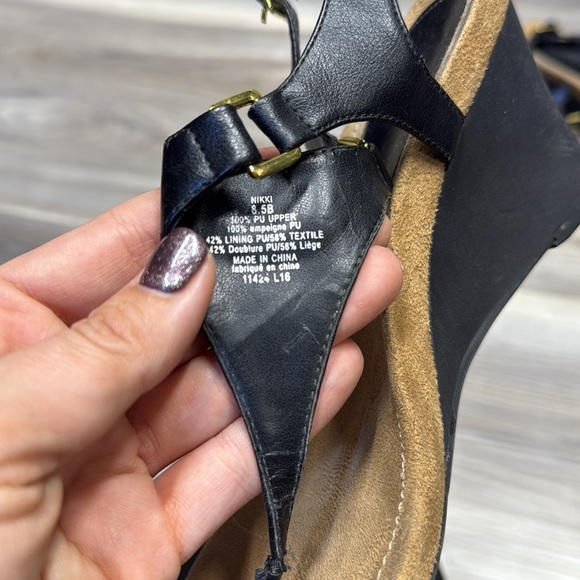 🚩 Lauren Ralph Lauren Elegant Black and Tan Women's Sandals size 8.5 - Picture 4 of 7